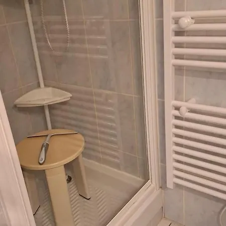 Apartment Ideal Quartier Des Demoiselles : Plage, Commerces, Parking Prive - Fr-1-323-476 *