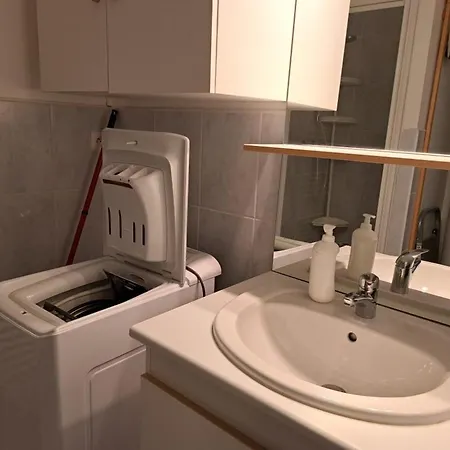 Apartment Ideal Quartier Des Demoiselles : Plage, Commerces, Parking Prive - Fr-1-323-476 Saint-Jean-de-Monts