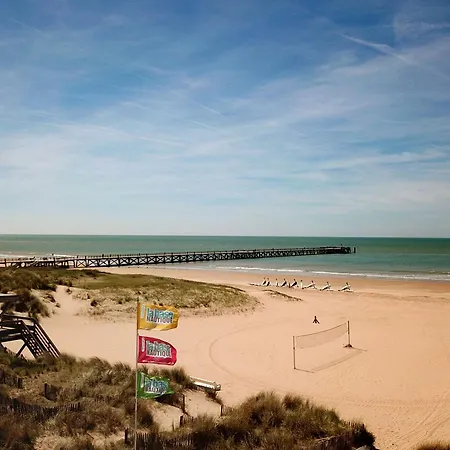 Ideal Quartier Des Demoiselles : Plage, Commerces, Parking Prive - Fr-1-323-476 Apartment